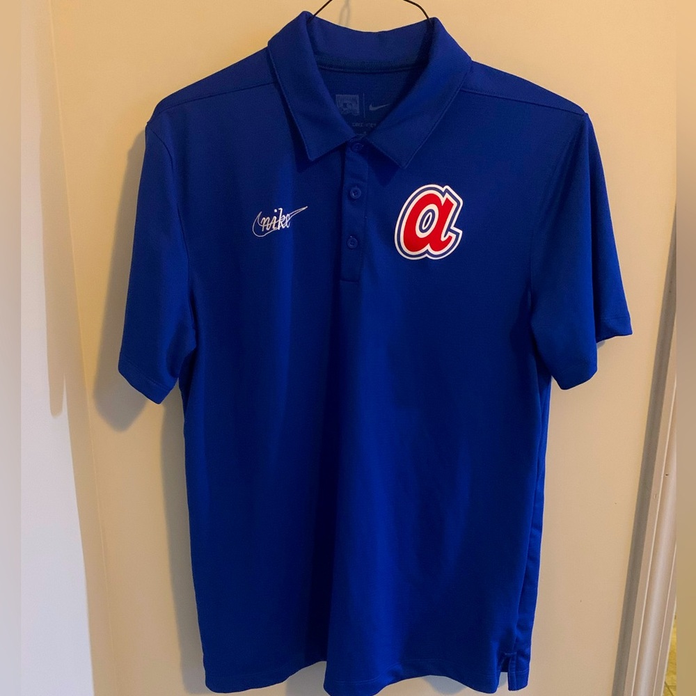 New without tags Nike Atlanta Braves Retro City Connect Polo Men’s Medium